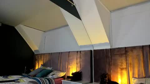 Snapshot of fiorelaa_ chatting on 06.18.26 Fiorela online show from 06.18.26