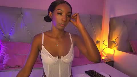 Fiorela Lenin  online show from 03.16.26