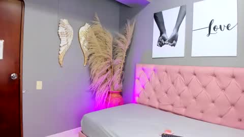 Snapshot of fiorella_sweet_ chatting on 03.28.26 Fio online show from 03.28.26