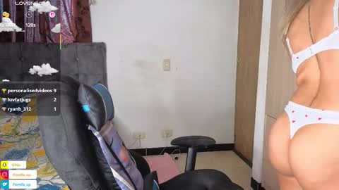 Snapshot of fiorella_up1 chatting on 02.14.26 F I O R E L L A online show from 02.14.26