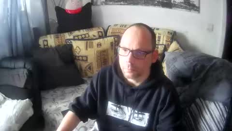 Snapshot of fips1981 chatting on 04.06.26 fips1981 online show from 04.06.26