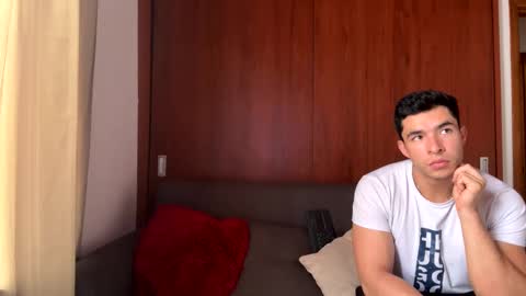 Snapshot of fireand_passion chatting on 02.22.25 fireand_passion online show from 02.22.25