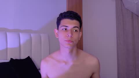 Nicolas online show from 03.18.26