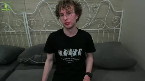 Snapshot of firevein chatting on 04.19.26 Sexy Tony online show from 04.19.26