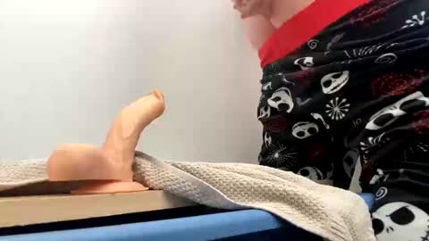 Snapshot of firstcumfirst chatting on 12.24.24 firstcumfirst online show from 12.24.24