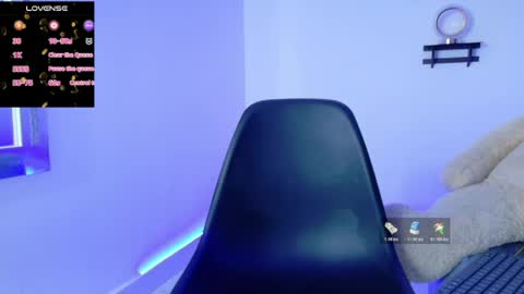 Snapshot of fit_valkiria chatting on 04.16.26 fit_valkiria online show from 04.16.26