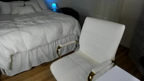 Jamie or Frisky  online show from 12.18.24