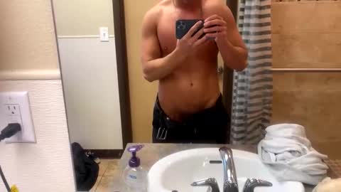 Snapshot of fitandhard3 chatting on 02.12.26 fitandhard3 online show from 02.12.26