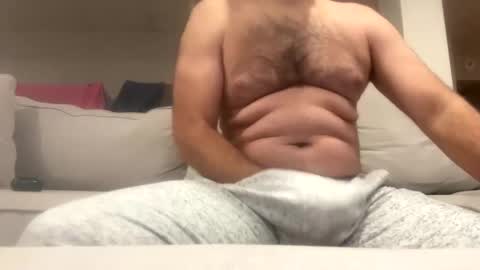 Snapshot of fittallhungdilf chatting on 01.04.25 fittallhungdilf online show from 01.04.25