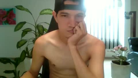 Charles mi new  TWT Flacousa1 online show from 11.17.25