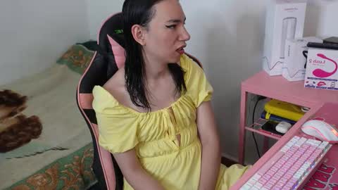 Snapshot of flaream_angel chatting on 02.18.26 Alexa online show from 02.18.26