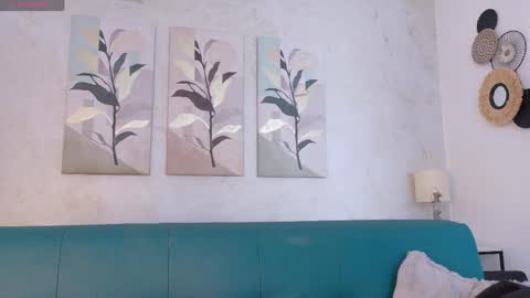 Flavia online show from 05.04.26