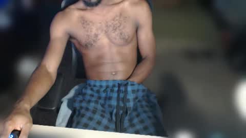 Snapshot of flawedadonis chatting on 12.01.25 flawedadonis online show from 12.01.25