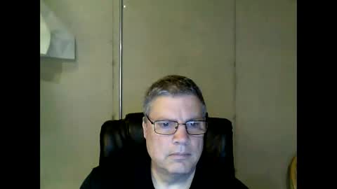 Snapshot of fletch32 chatting on 04.03.26 jd online show from 04.03.26