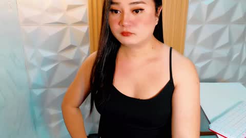 Snapshot of flirtashly chatting on 01.14.25 ASHLY online show from 01.14.25