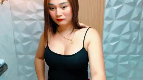 ASHLY online show from 04.04.26