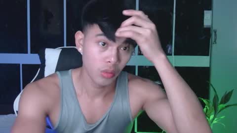 Snapshot of flirtfactorx chatting on 12.04.25 flirtfactorx online show from 12.04.25