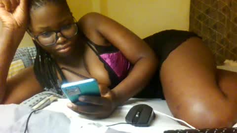 Snapshot of flirty_amber chatting on 01.15.26 Amber online show from 01.15.26