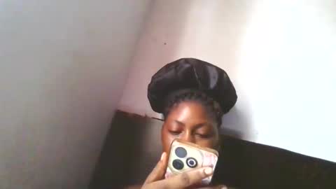 Snapshot of flirty_xbunny chatting on 02.03.26 Beauty online show from 02.03.26