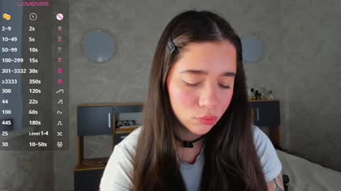Snapshot of flirtykitty_ chatting on 06.22.26 Emely online show from 06.22.26