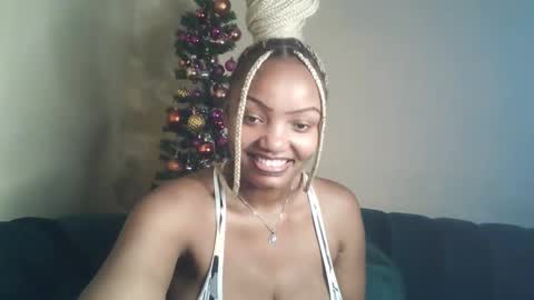 Snapshot of flirtymimie chatting on 12.03.25 flirtymimie online show from 12.03.25