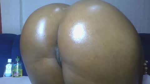 Snapshot of flora_fantasy chatting on 04.09.26 fantasy online show from 04.09.26