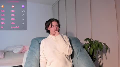 Snapshot of flordejamaica chatting on 01.06.25 Tell me My Love online show from 01.06.25