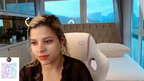 Snapshot of florence_ford chatting on 06.14.26 Florence Ford online show from 06.14.26