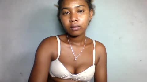 florencia011 online show from 03.12.25