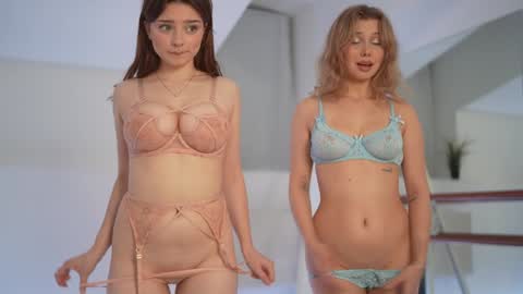 Snapshot of floret_joy chatting on 12.06.24 ALICE online show from 12.06.24