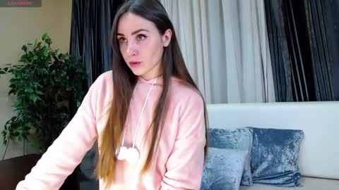 Flouvet online show from 09.14.25