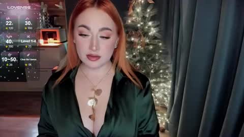 Snapshot of flower_camellia chatting on 12.26.24 Camelia online show from 12.26.24