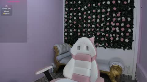 Dulce online show from 02.11.25