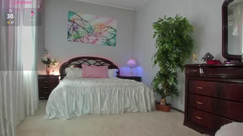 Nicole online show from 03.03.25