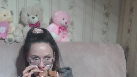 say meow and send tip  online show from 03.27.26