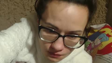 Snapshot of flowercandydoll13 chatting on 02.13.25 say meow and send tip  online show from 02.13.25