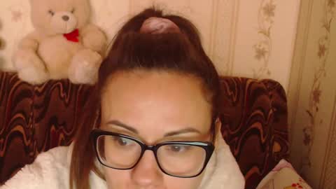 Snapshot of flowercandydoll13 chatting on 02.28.25 say meow and send tip  online show from 02.28.25