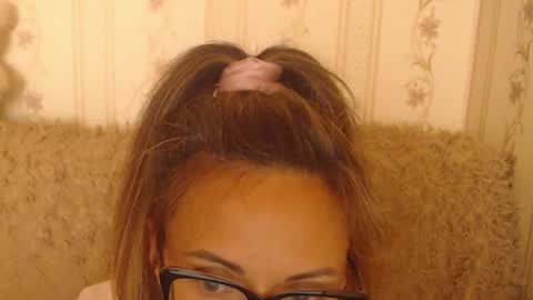 Snapshot of flowercandydoll13 chatting on 09.11.25 say meow and send tip  online show from 09.11.25