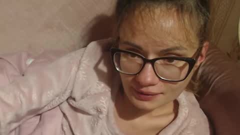 Snapshot of flowercandydoll13 chatting on 10.22.25 say meow and send tip  online show from 10.22.25