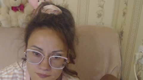 say meow and send tip  online show from 06.01.26