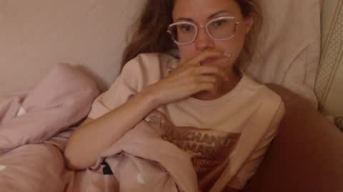 say meow and send tip  online show from 06.04.26