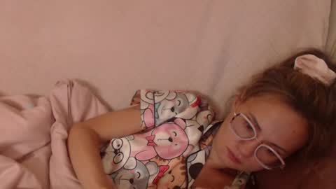 say meow and send tip  online show from 07.09.26