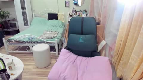 Flowerlower online show from 02.07.26