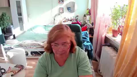 Snapshot of flowerlover8 chatting on 07.24.26 Flowerlower online show from 07.24.26