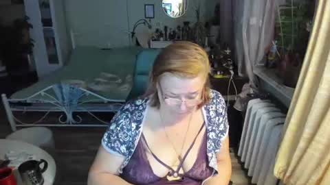 Snapshot of flowerlover8 chatting on 07.28.26 Flowerlower online show from 07.28.26