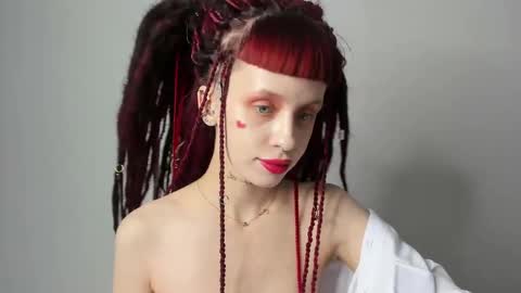 Snapshot of flowerofsin2001 chatting on 02.22.25 Flower online show from 02.22.25