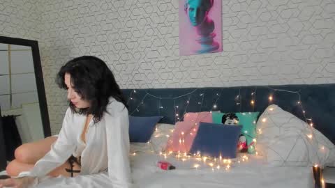 Snapshot of flowers_an chatting on 01.23.25 flowers_an online show from 01.23.25