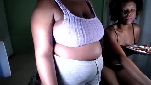 Snapshot of flowersaltry chatting on 04.09.26 flowersaltry online show from 04.09.26