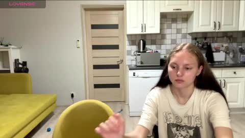 flowerscouple online show from 05.09.26