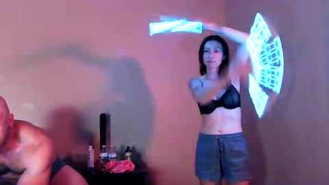 flowmiedaddy_petiegirllana online show from 07.21.26